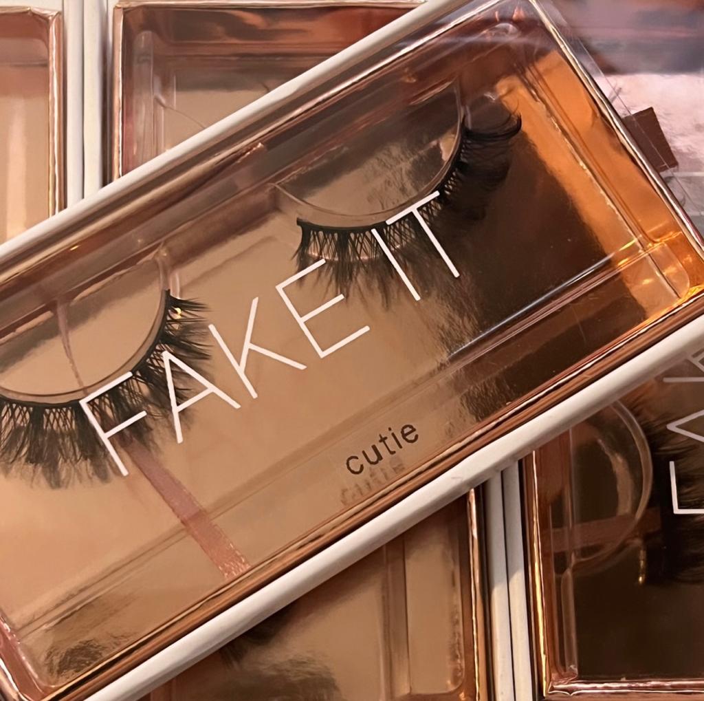 Cutie - Fake it Strip Lash